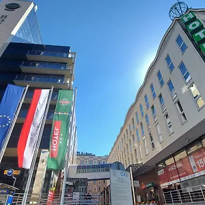 Gromada Centrum Hotel Varšava
